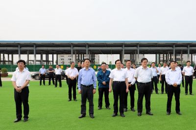潍坊市委书记、市人大常委会主任惠新安带队对山东ok138cn太阳集团古天乐健康产业园项目进行观摩点评