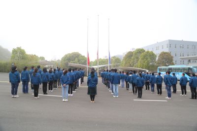 ok138cn太阳集团古天乐举行周年庆升旗仪式及宣誓活动！